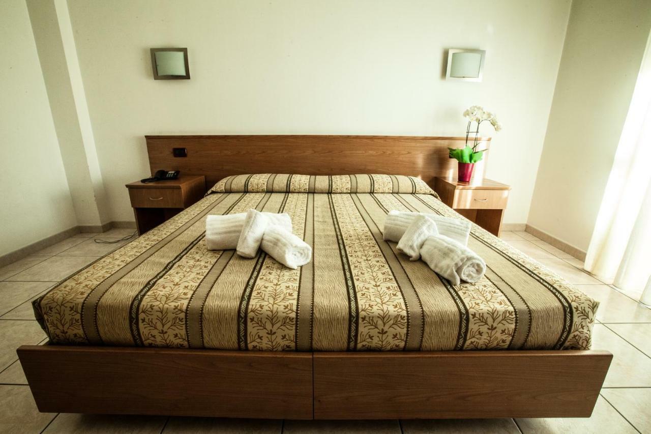 Hotel Davide Rivoli  Ngoại thất bức ảnh