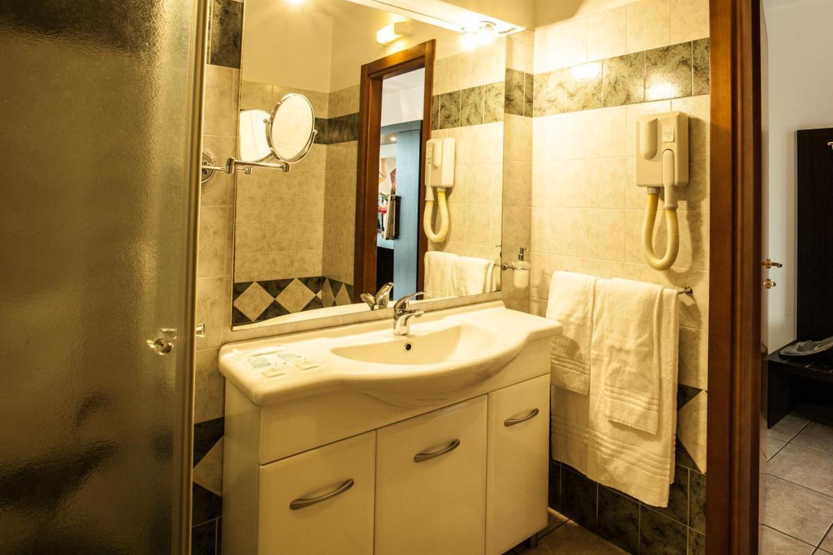 Hotel Davide Rivoli  Ngoại thất bức ảnh